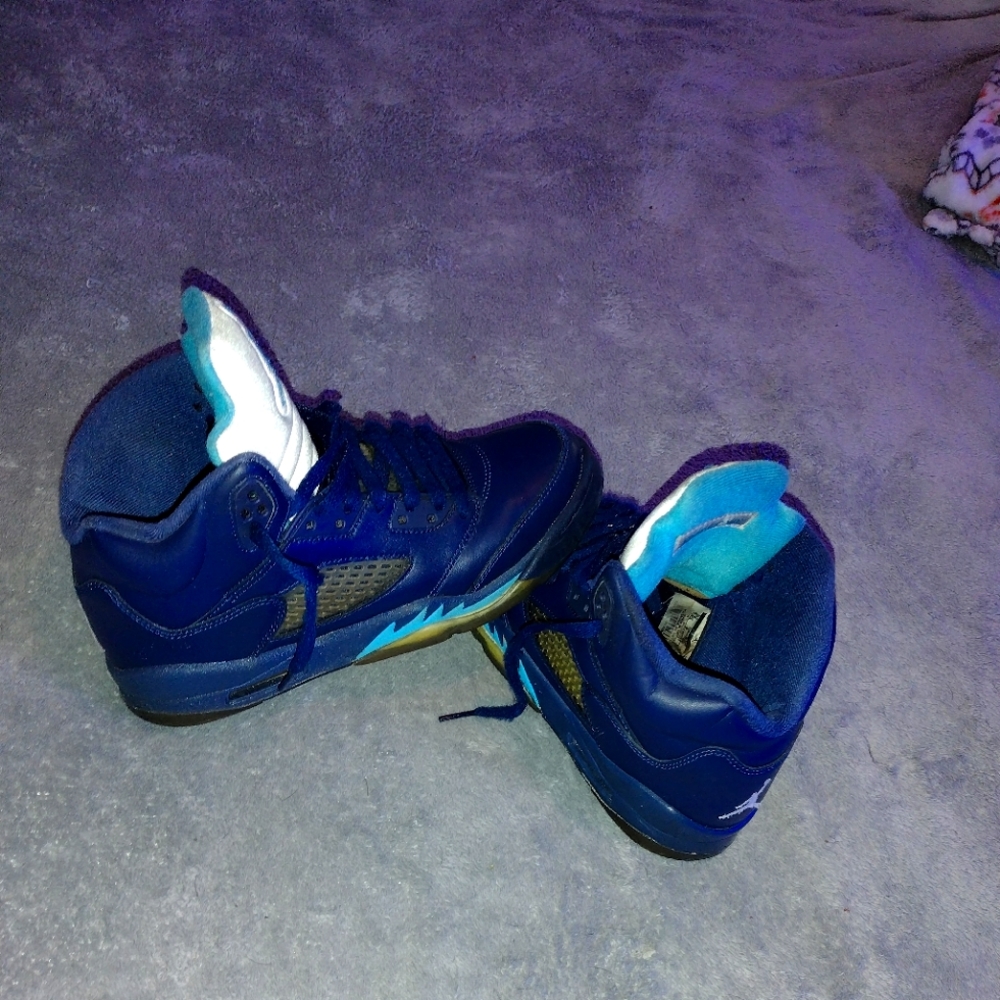 Grape Jordan 5 retros